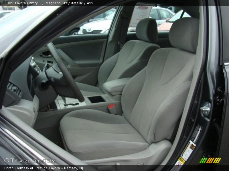 Magnetic Gray Metallic / Ash 2009 Toyota Camry LE