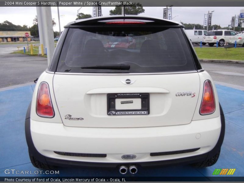 Pepper White / Space Grey/Panther Black 2004 Mini Cooper S Hardtop
