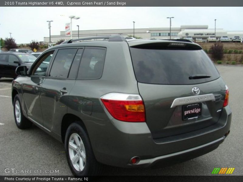 Cypress Green Pearl / Sand Beige 2010 Toyota Highlander V6 4WD