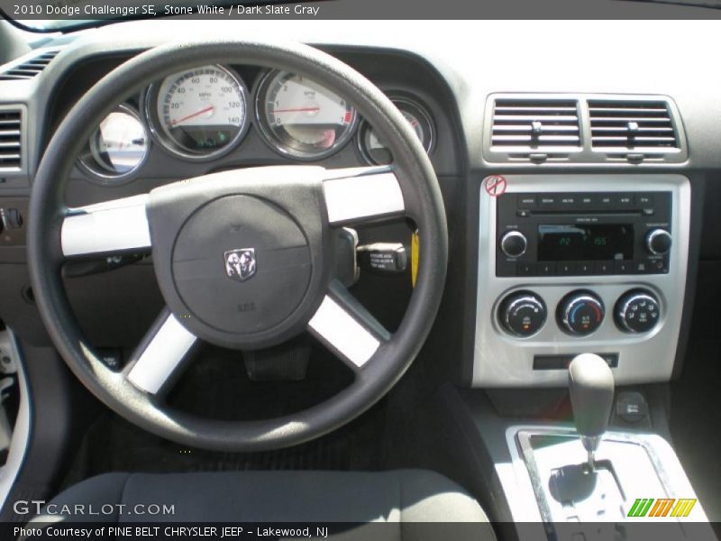 Stone White / Dark Slate Gray 2010 Dodge Challenger SE
