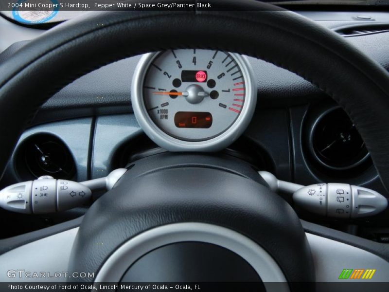 Pepper White / Space Grey/Panther Black 2004 Mini Cooper S Hardtop