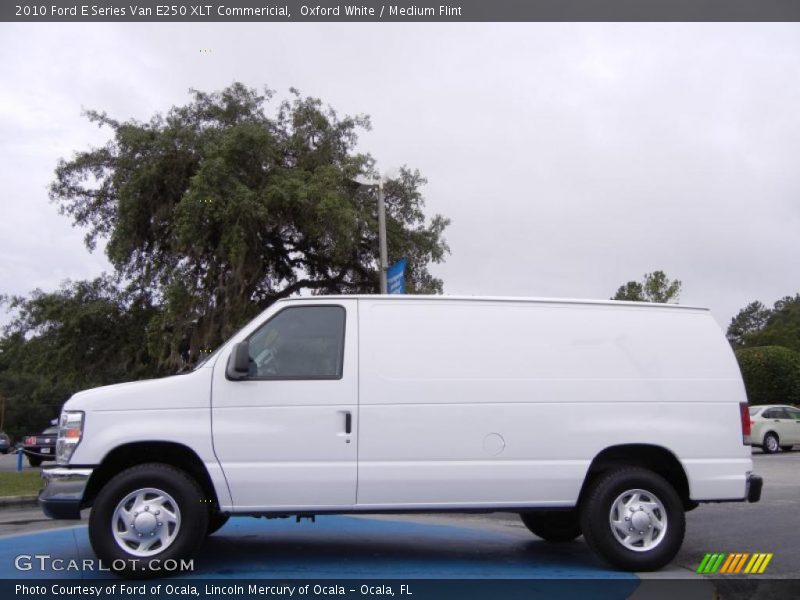 Oxford White / Medium Flint 2010 Ford E Series Van E250 XLT Commericial