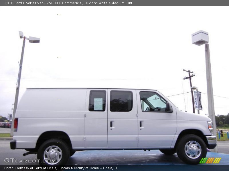 Oxford White / Medium Flint 2010 Ford E Series Van E250 XLT Commericial