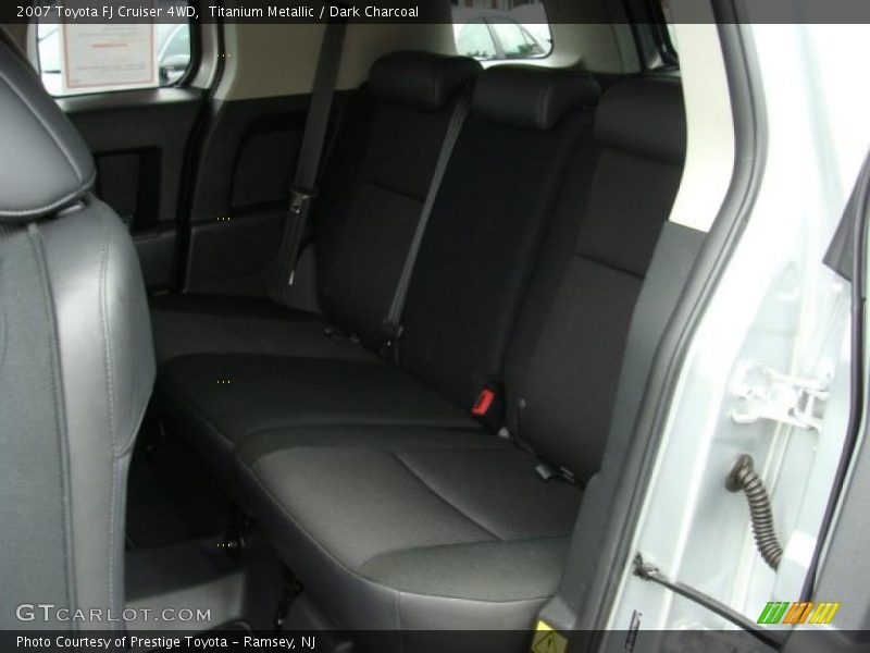 Titanium Metallic / Dark Charcoal 2007 Toyota FJ Cruiser 4WD