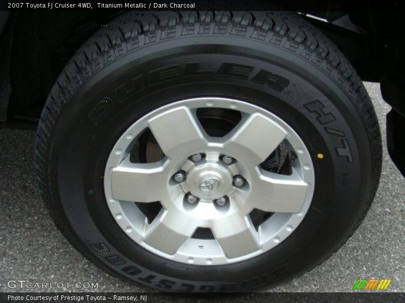 Titanium Metallic / Dark Charcoal 2007 Toyota FJ Cruiser 4WD