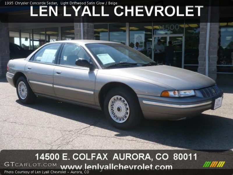 Light Driftwood Satin Glow / Beige 1995 Chrysler Concorde Sedan