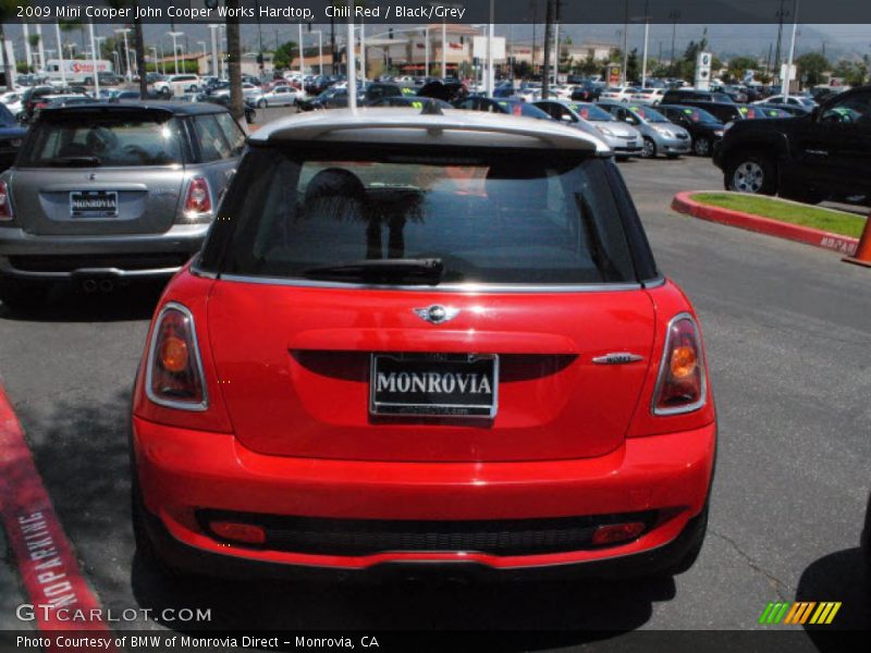 Chili Red / Black/Grey 2009 Mini Cooper John Cooper Works Hardtop