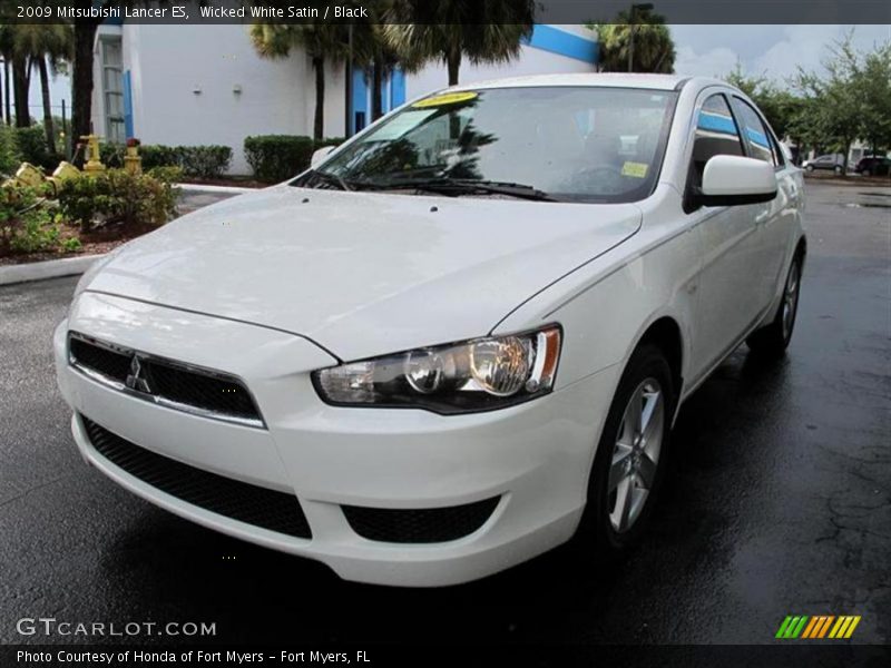 Wicked White Satin / Black 2009 Mitsubishi Lancer ES