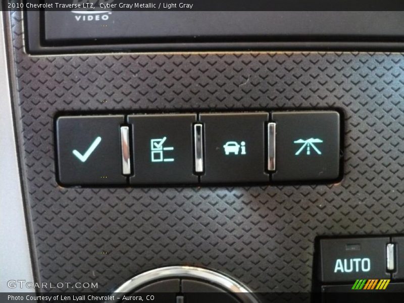 Cyber Gray Metallic / Light Gray 2010 Chevrolet Traverse LTZ