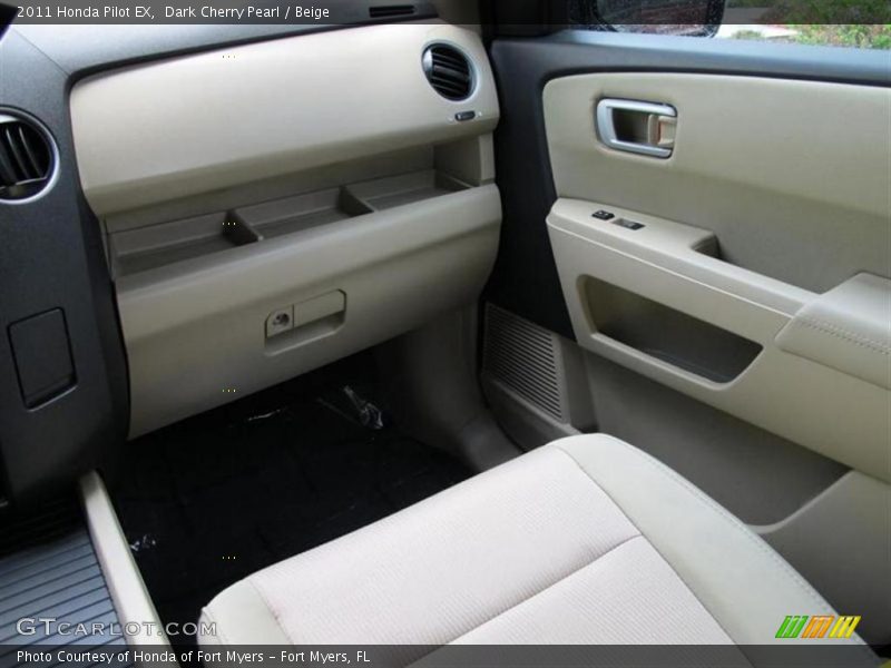 Dark Cherry Pearl / Beige 2011 Honda Pilot EX