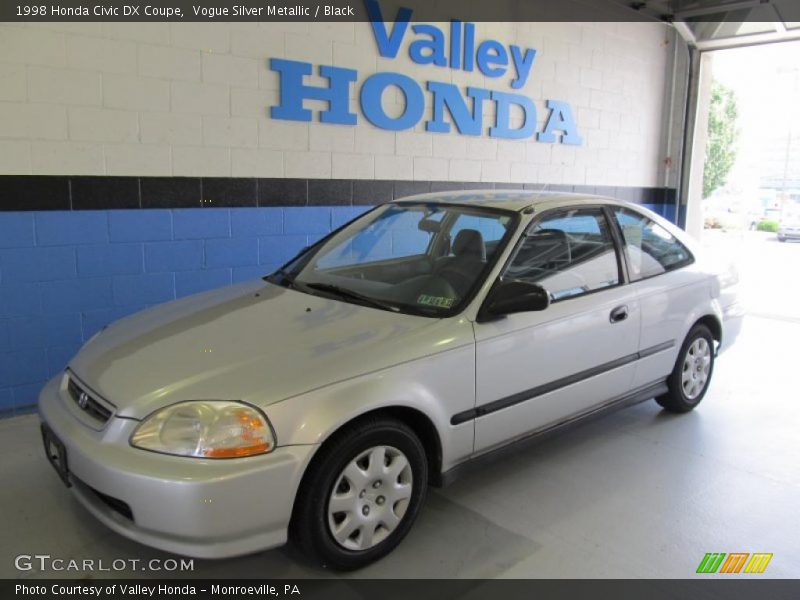 Vogue Silver Metallic / Black 1998 Honda Civic DX Coupe