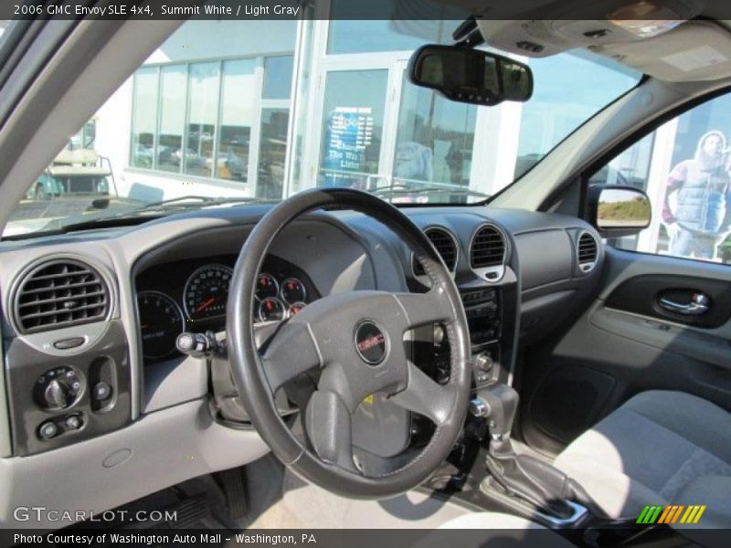 Summit White / Light Gray 2006 GMC Envoy SLE 4x4