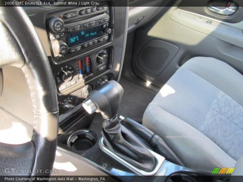 Summit White / Light Gray 2006 GMC Envoy SLE 4x4