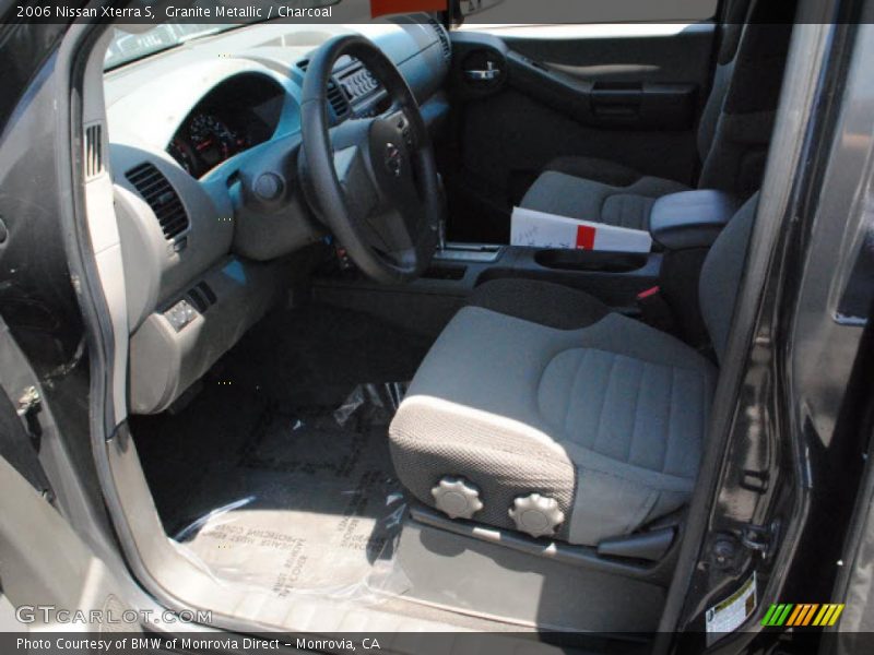 Granite Metallic / Charcoal 2006 Nissan Xterra S