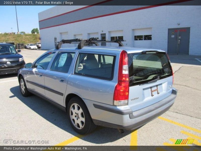 Polar Blue Metallic / Beige 2001 Volvo V70 T5