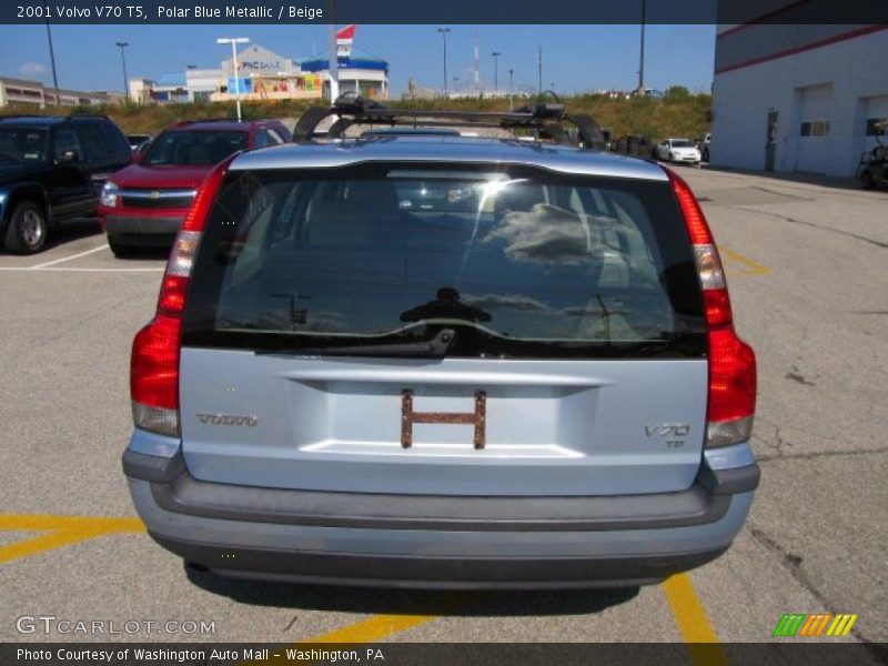 Polar Blue Metallic / Beige 2001 Volvo V70 T5