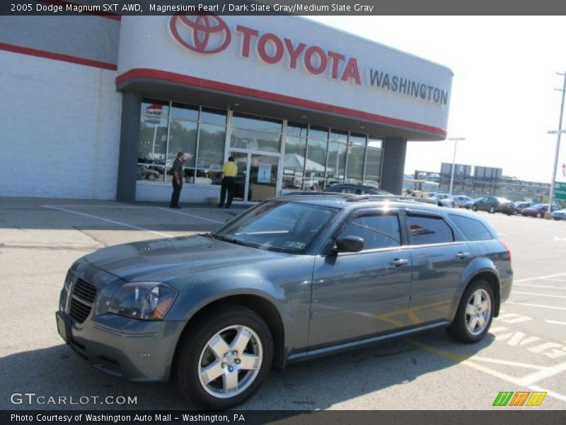 Magnesium Pearl / Dark Slate Gray/Medium Slate Gray 2005 Dodge Magnum SXT AWD