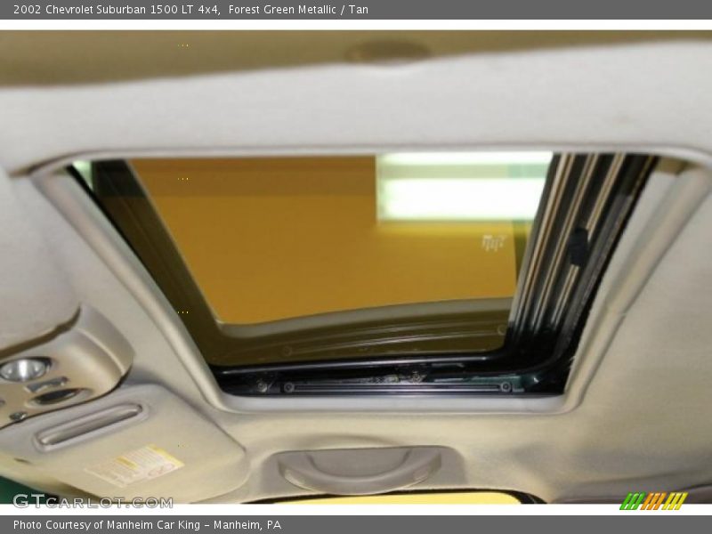 Forest Green Metallic / Tan 2002 Chevrolet Suburban 1500 LT 4x4