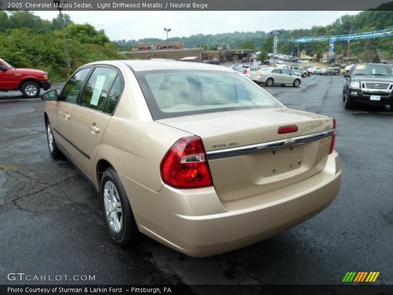 Light Driftwood Metallic / Neutral Beige 2005 Chevrolet Malibu Sedan