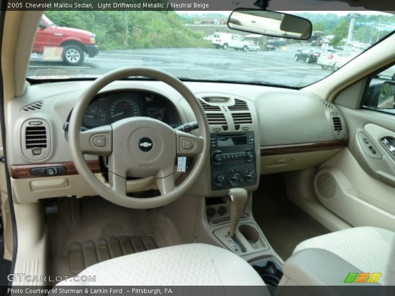 Light Driftwood Metallic / Neutral Beige 2005 Chevrolet Malibu Sedan