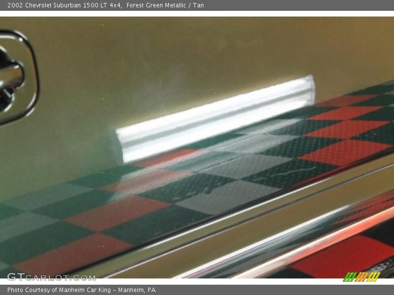 Forest Green Metallic / Tan 2002 Chevrolet Suburban 1500 LT 4x4