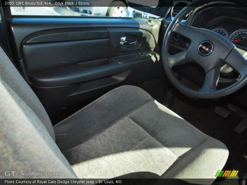 Onyx Black / Ebony 2005 GMC Envoy SLE 4x4
