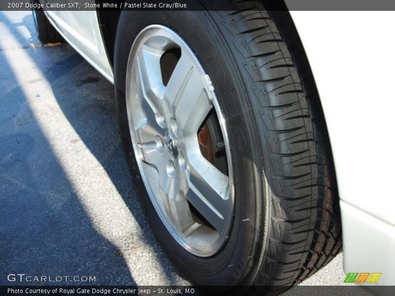 Stone White / Pastel Slate Gray/Blue 2007 Dodge Caliber SXT