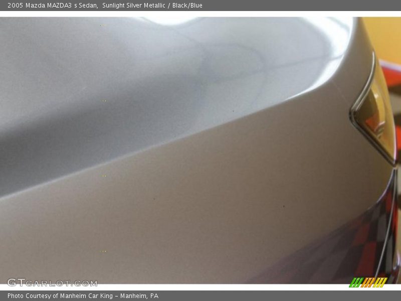 Sunlight Silver Metallic / Black/Blue 2005 Mazda MAZDA3 s Sedan