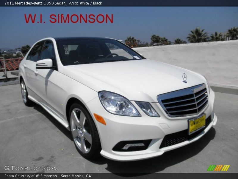 Arctic White / Black 2011 Mercedes-Benz E 350 Sedan
