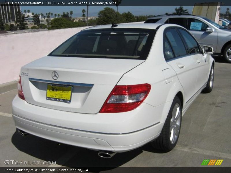 Arctic White / Almond/Mocha 2011 Mercedes-Benz C 300 Luxury