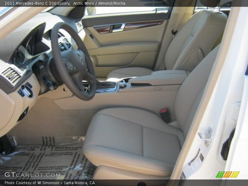Arctic White / Almond/Mocha 2011 Mercedes-Benz C 300 Luxury