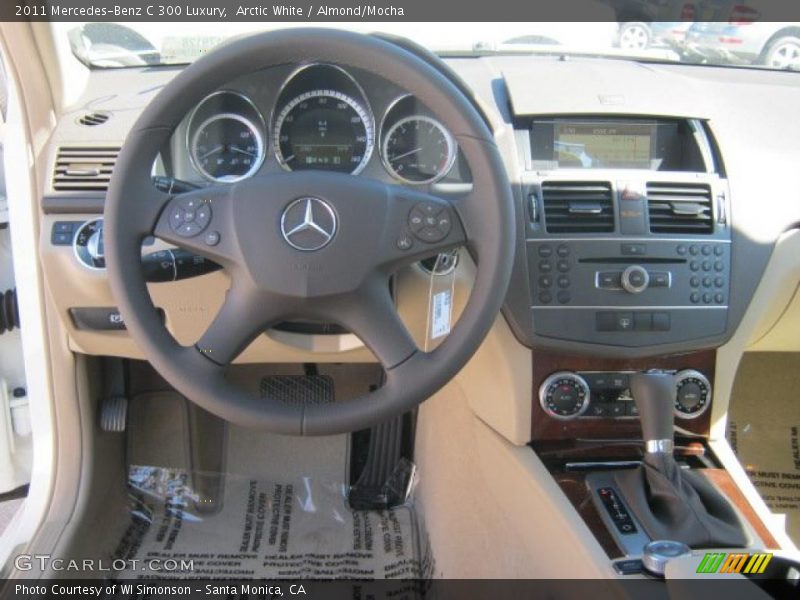 Arctic White / Almond/Mocha 2011 Mercedes-Benz C 300 Luxury