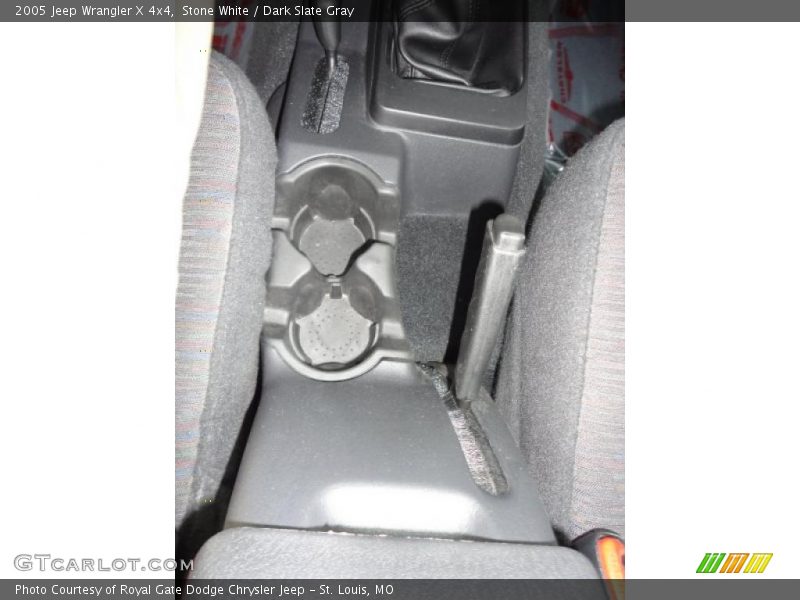 Stone White / Dark Slate Gray 2005 Jeep Wrangler X 4x4