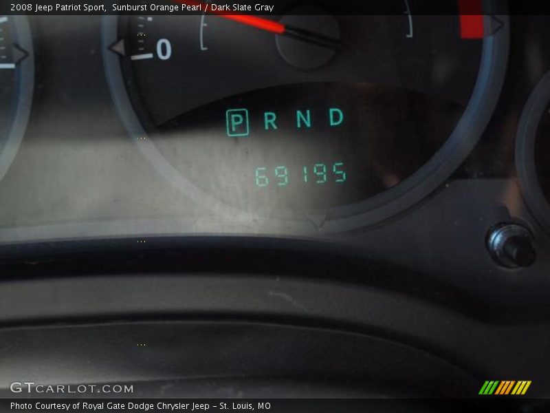 Sunburst Orange Pearl / Dark Slate Gray 2008 Jeep Patriot Sport