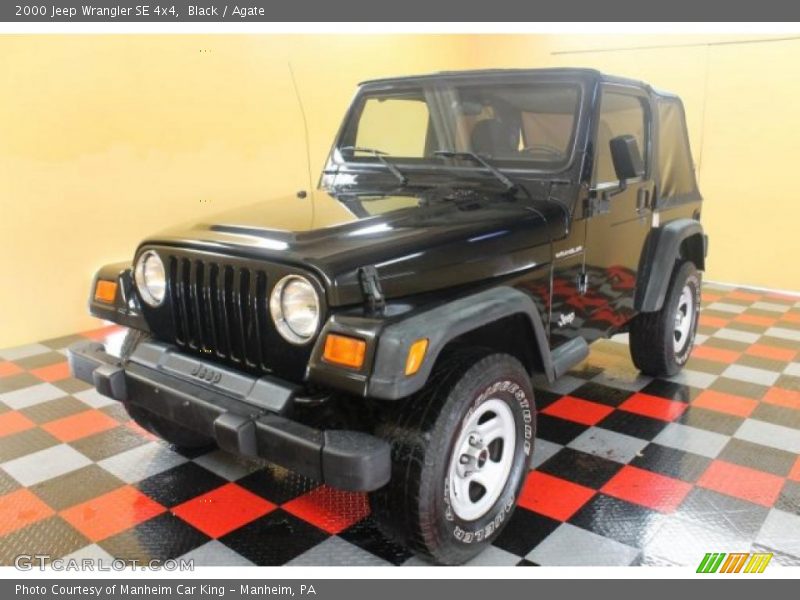 Black / Agate 2000 Jeep Wrangler SE 4x4
