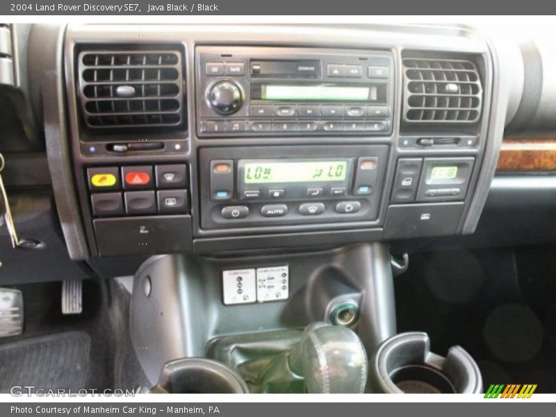Java Black / Black 2004 Land Rover Discovery SE7