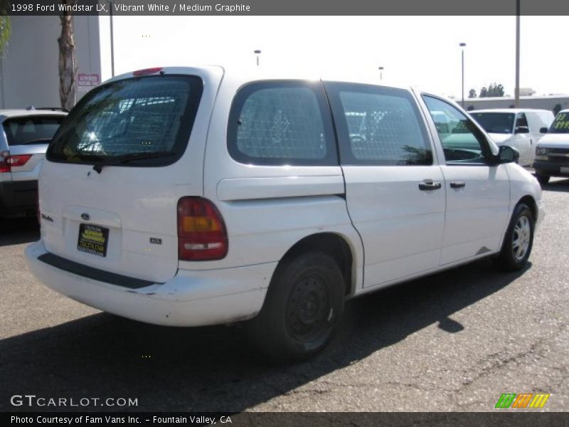 Vibrant White / Medium Graphite 1998 Ford Windstar LX