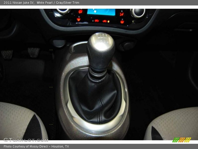 2011 Juke SV 6 Speed Manual Shifter