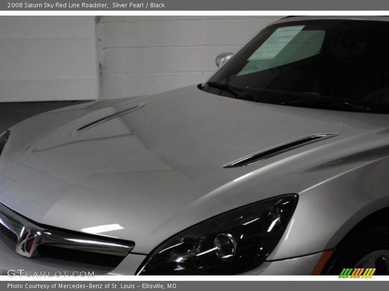 Silver Pearl / Black 2008 Saturn Sky Red Line Roadster