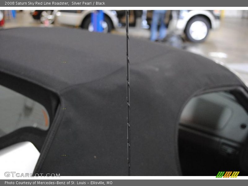 Silver Pearl / Black 2008 Saturn Sky Red Line Roadster