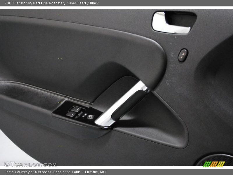 Silver Pearl / Black 2008 Saturn Sky Red Line Roadster