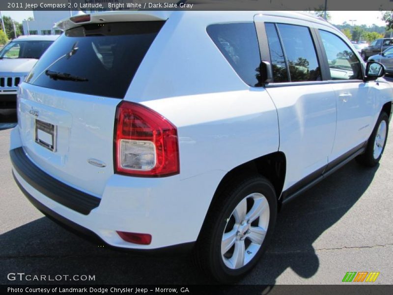 Bright White / Dark Slate Gray 2011 Jeep Compass 2.0 Latitude