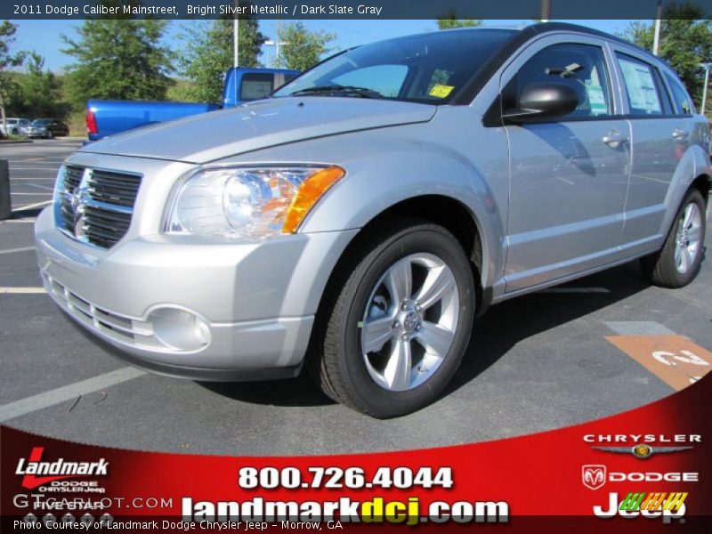 Bright Silver Metallic / Dark Slate Gray 2011 Dodge Caliber Mainstreet