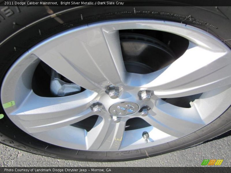 Bright Silver Metallic / Dark Slate Gray 2011 Dodge Caliber Mainstreet