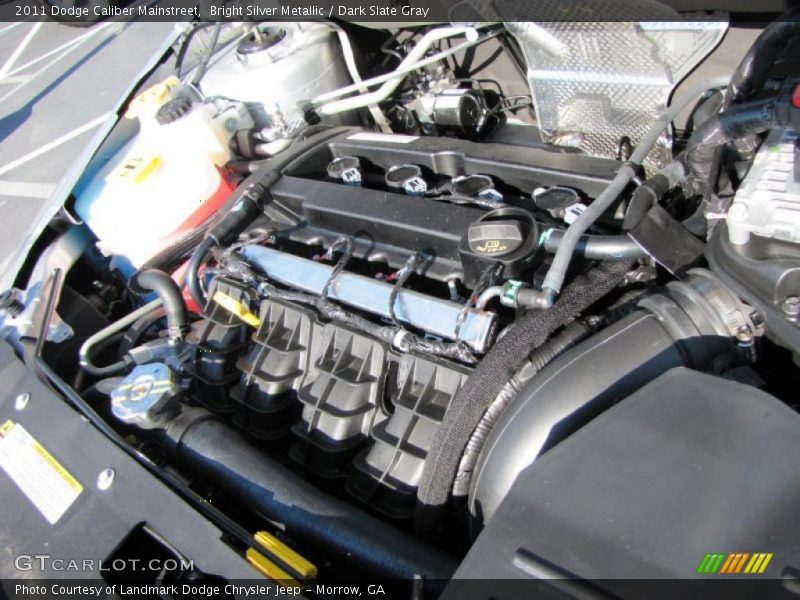 Bright Silver Metallic / Dark Slate Gray 2011 Dodge Caliber Mainstreet