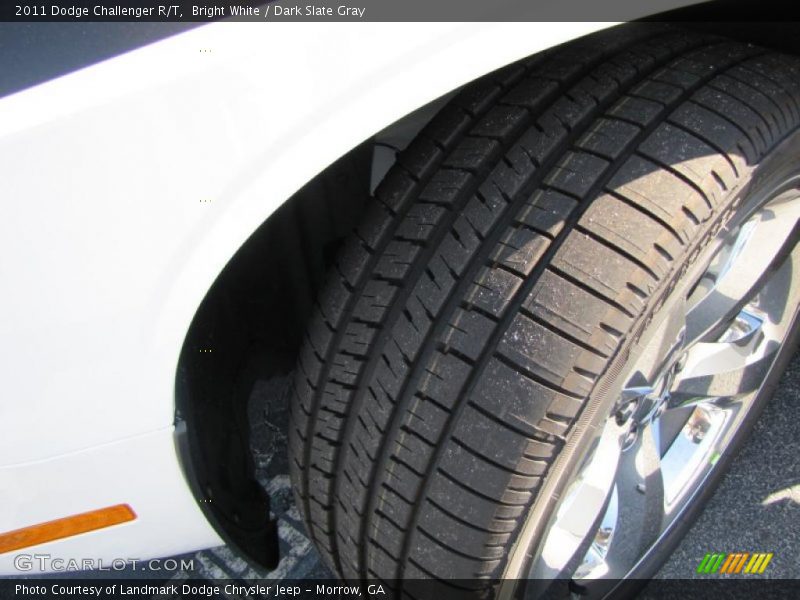 Bright White / Dark Slate Gray 2011 Dodge Challenger R/T