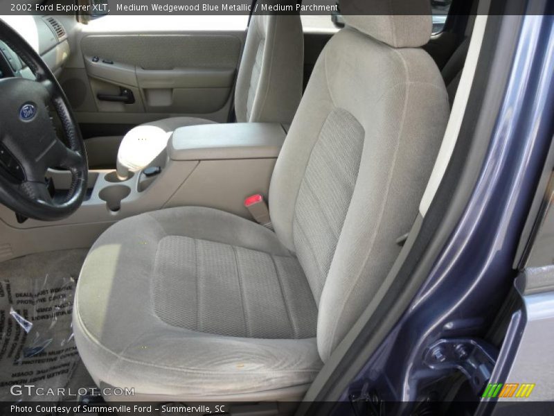 Medium Wedgewood Blue Metallic / Medium Parchment 2002 Ford Explorer XLT