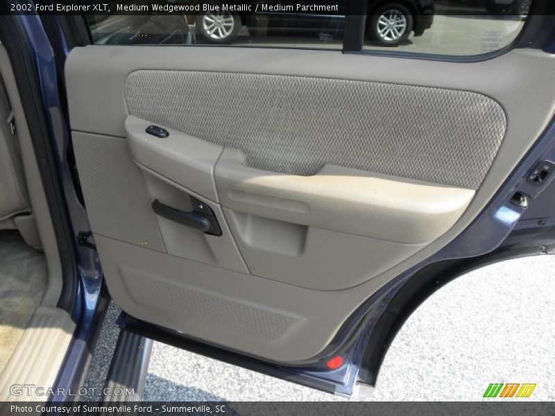 Medium Wedgewood Blue Metallic / Medium Parchment 2002 Ford Explorer XLT