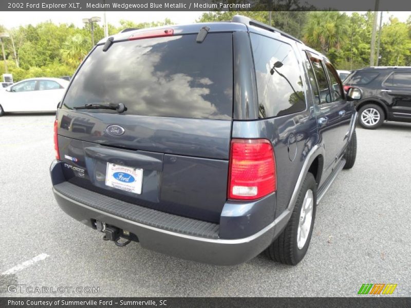 Medium Wedgewood Blue Metallic / Medium Parchment 2002 Ford Explorer XLT