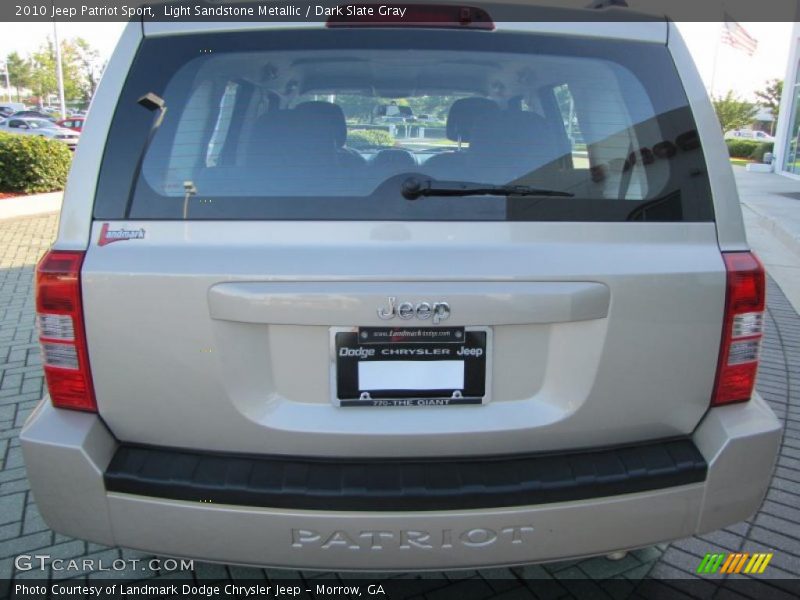 Light Sandstone Metallic / Dark Slate Gray 2010 Jeep Patriot Sport